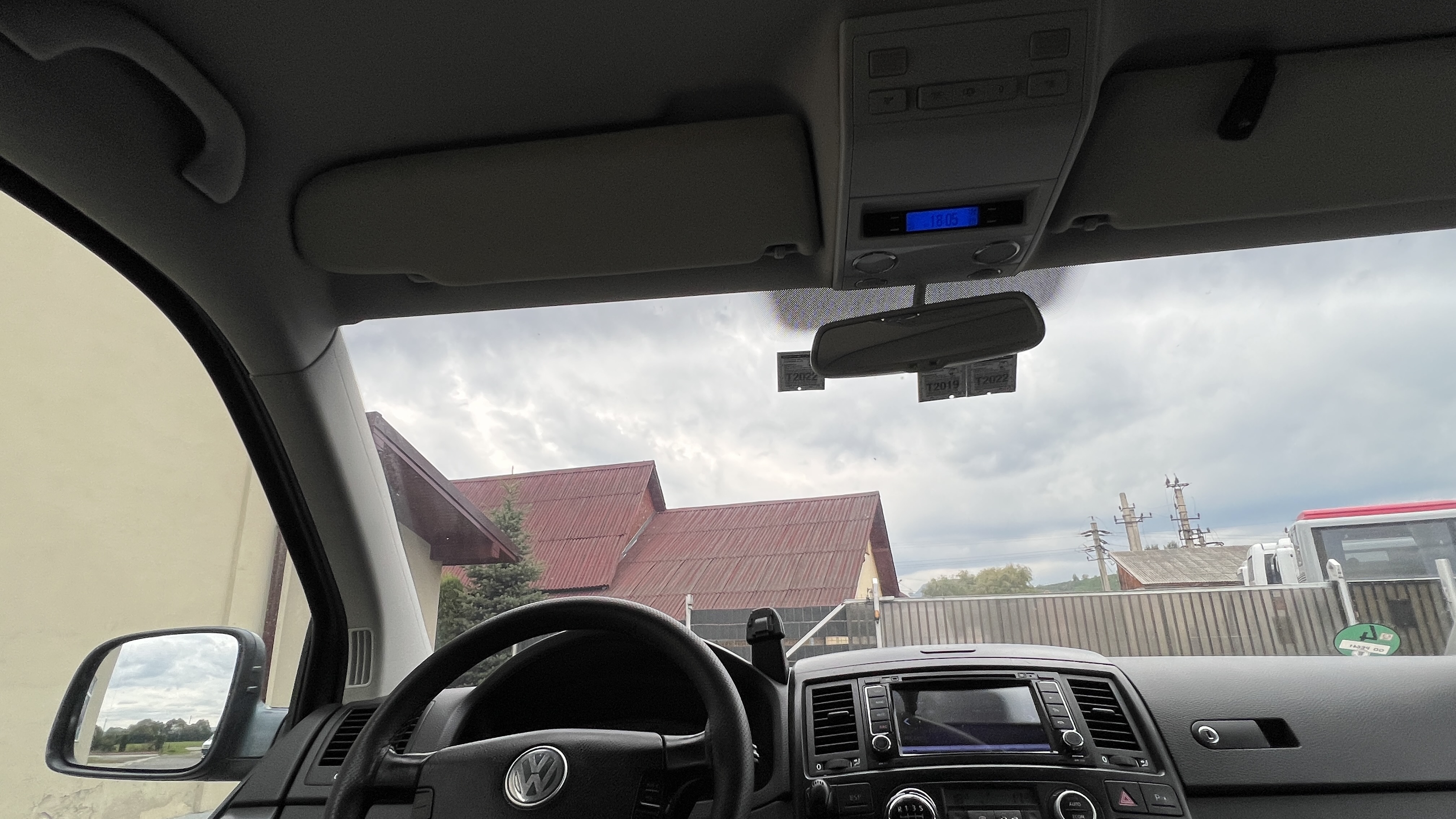 Volkswagen Multivan 11
