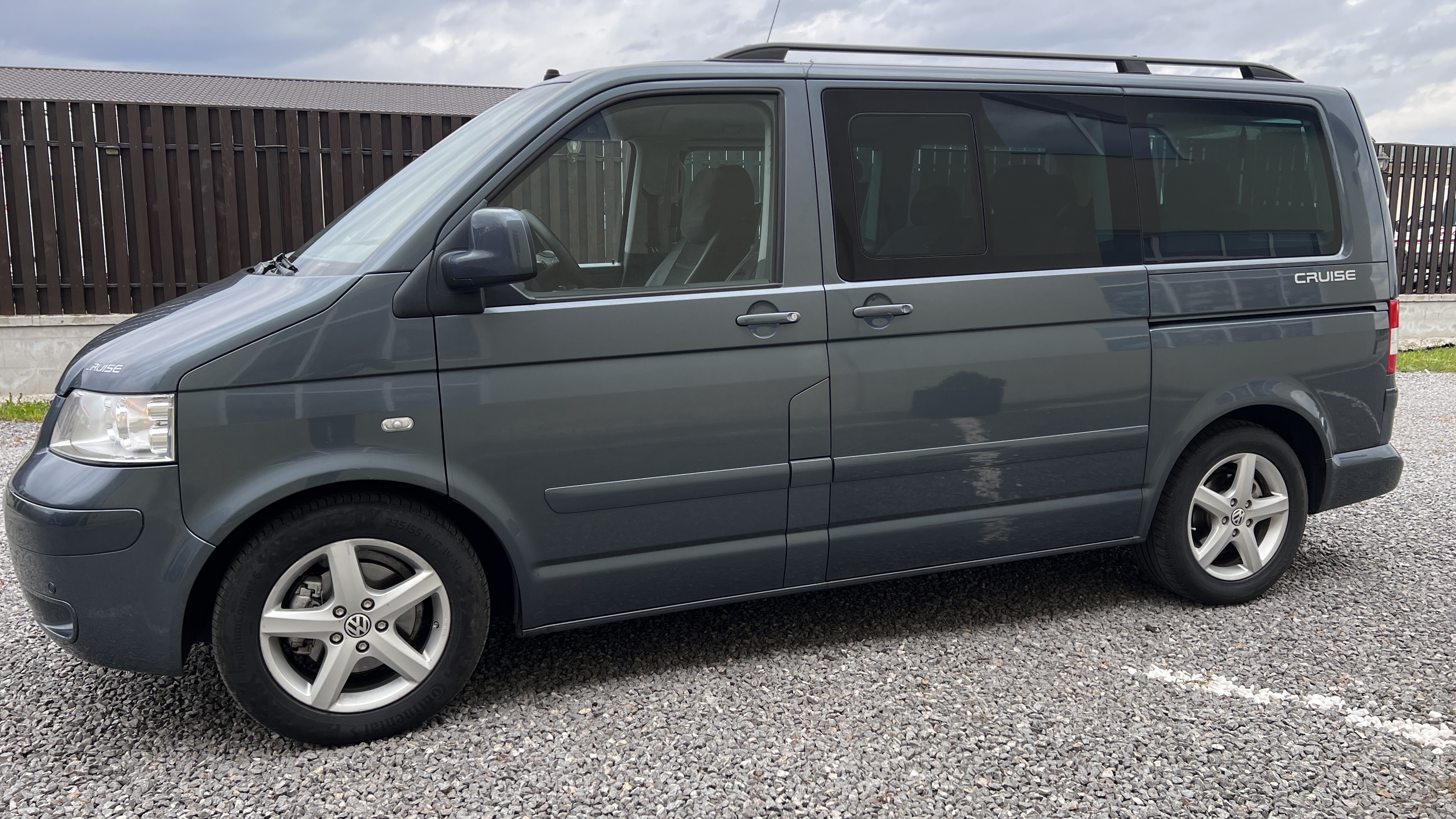 Volkswagen Multivan 17